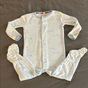 Magnetic Me modal sailboat print footie